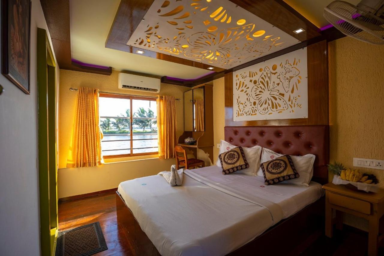 Kerala Nature Houseboat By Coco Floatel Alappuzha Ngoại thất bức ảnh